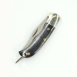 Ox-bone // Ox-horn Inlay Folding Knife: Black Ox-horn