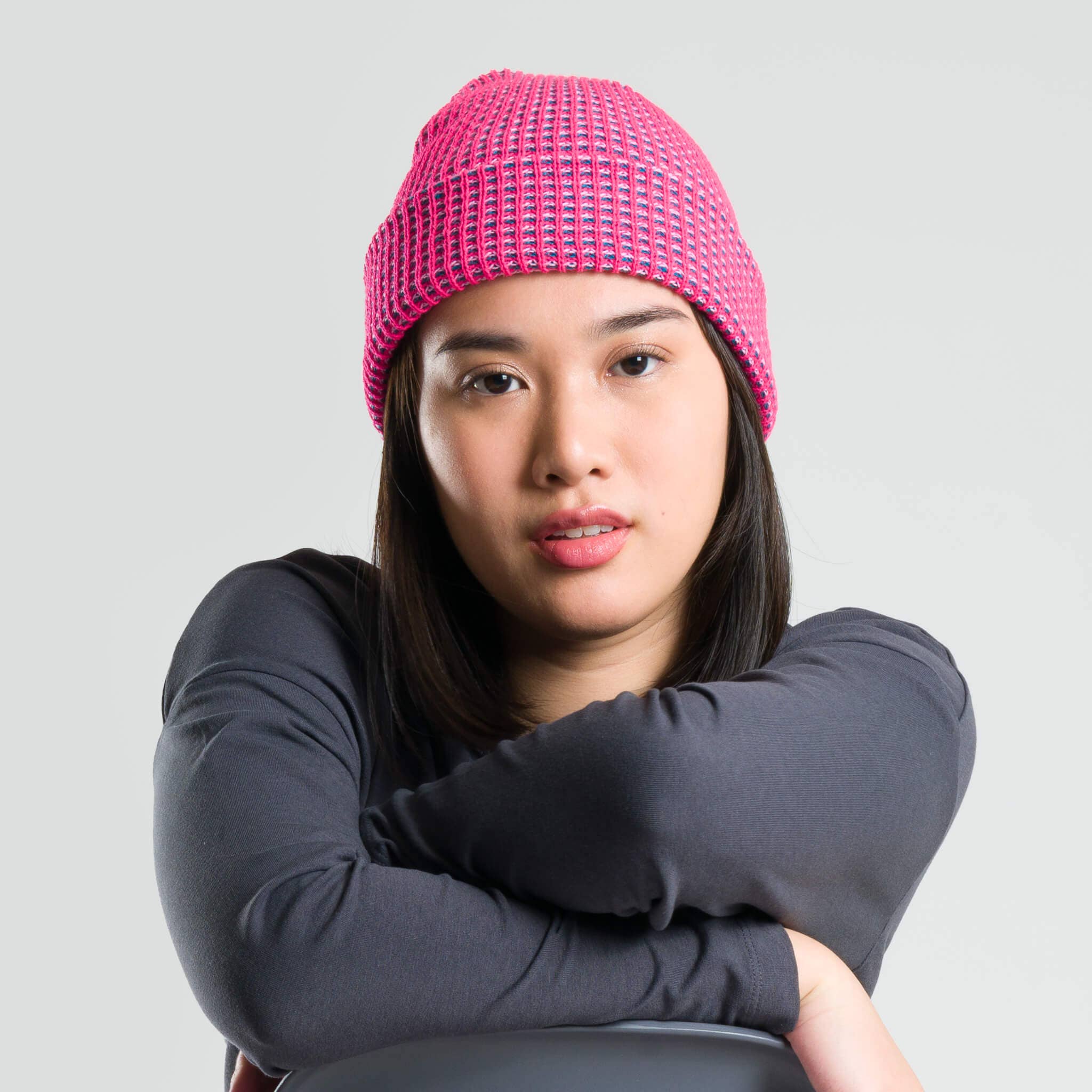 Simple Grid Knit Beanie: Wine Red