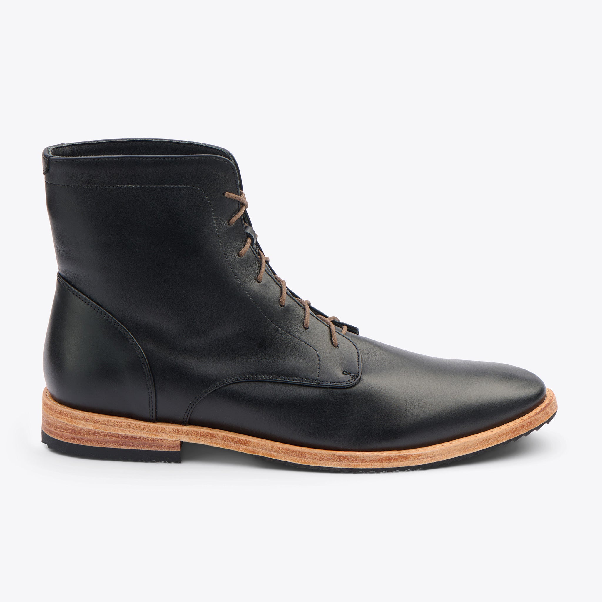 Nisolo Everyday Lace-Up Boot Black