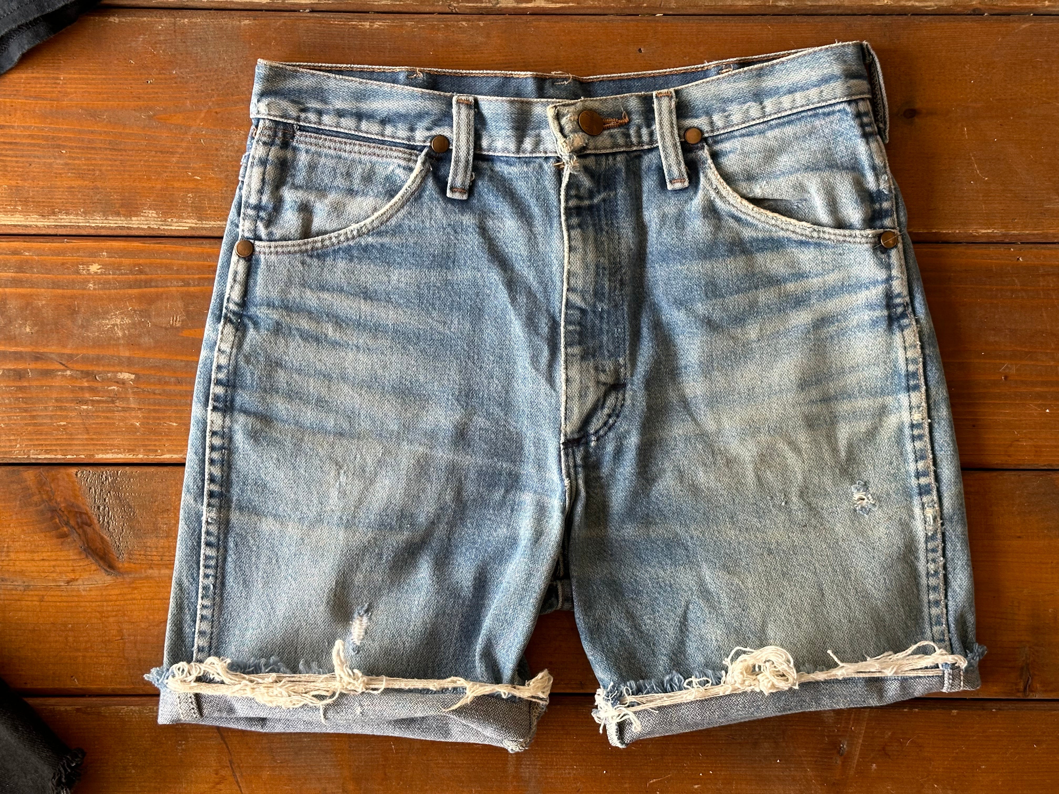 Wrangler Cut Off Denim Shorts - 31 - made in USA